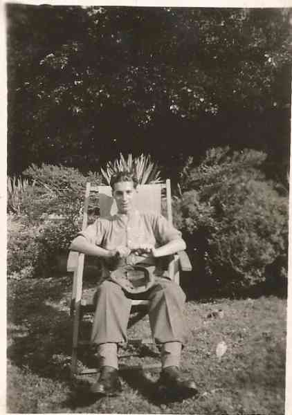 Images/grandad photos00100020.jpg